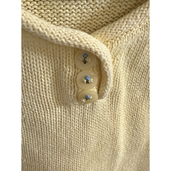 Ms. Lee Yellow Short Sleeve Sweater Women's‎ Size Large - Picture 3 of 5